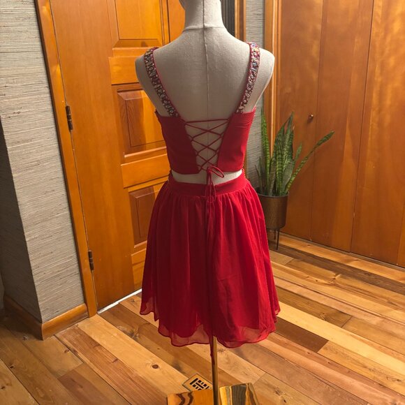 2 Piece Party Dress - Picture 3 of 6